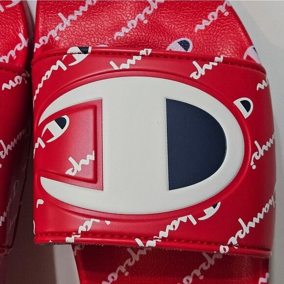 Champion, Mens Slides in Red, White, and Blue. Size 8 - Picture 6 of 7